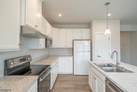 14 Mountain View Lane Mansfield NJ 07865