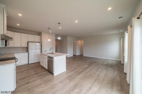 14 Mountain View Lane Mansfield NJ 07865