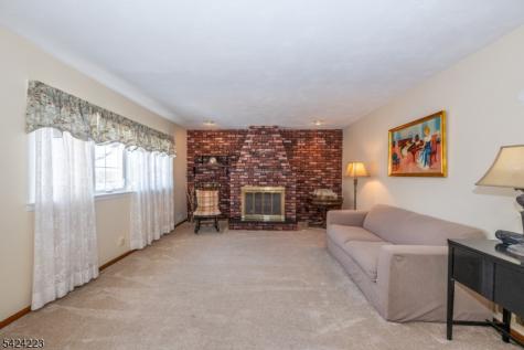 293 Maitland Avenue Paterson NJ 07502