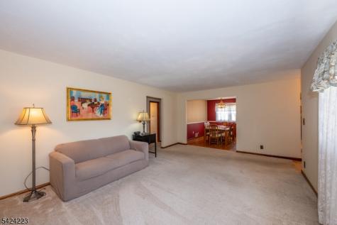 293 Maitland Avenue Paterson NJ 07502