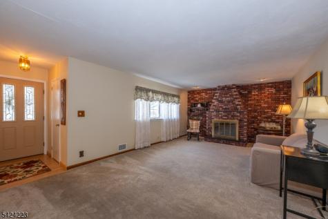 293 Maitland Avenue Paterson NJ 07502