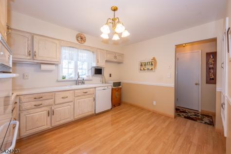 293 Maitland Avenue Paterson NJ 07502