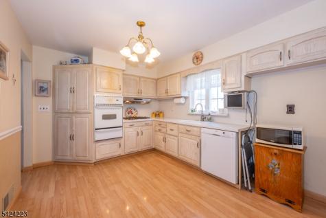 293 Maitland Avenue Paterson NJ 07502