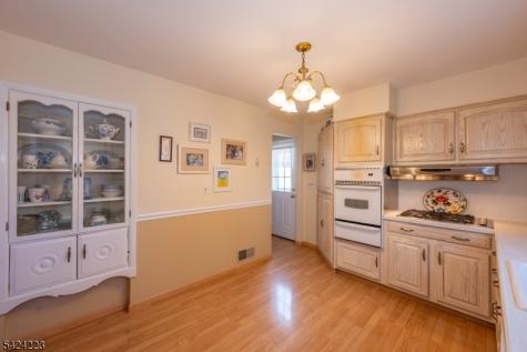 293 Maitland Avenue Paterson NJ 07502