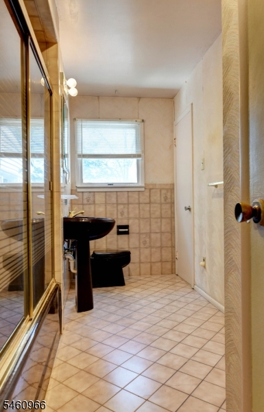 14 Apollo Drive Jefferson NJ 07438