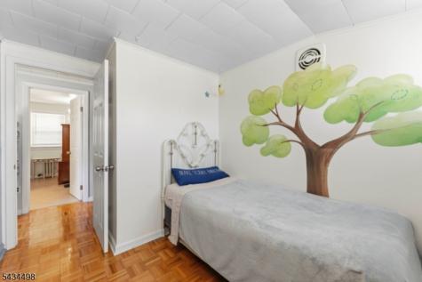 24 Robertson Road West Orange NJ 07052