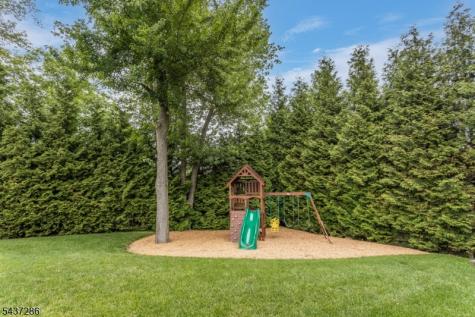 1 Copperfield Way Morris NJ 07960
