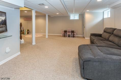 1 Copperfield Way Morris NJ 07960