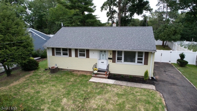 627 Warfield Road North Plainfield NJ 07063