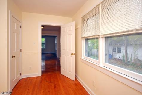 82 Linden Avenue North Plainfield NJ 07060