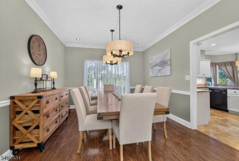 6 Pinewood Road Holland NJ 08848