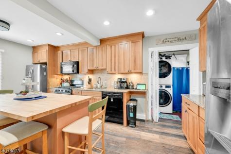 22 Glenridge Road West Milford NJ 07421