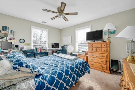 22 Glenridge Road West Milford NJ 07421