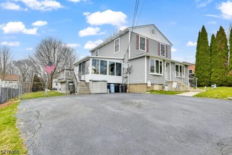 22 Glenridge Road West Milford NJ 07421