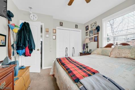 22 Glenridge Road West Milford NJ 07421