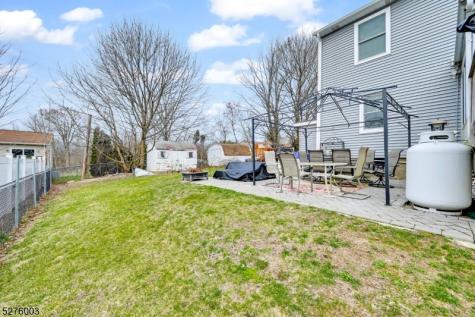 22 Glenridge Road West Milford NJ 07421
