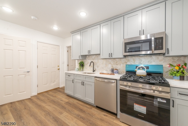 94 Washington Avenue Irvington NJ 07111