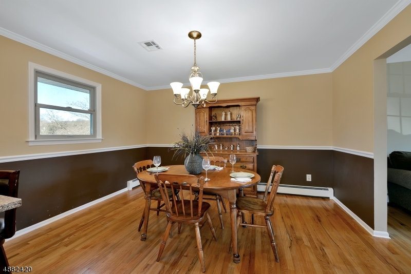 12 Studer Road Clinton NJ 08809