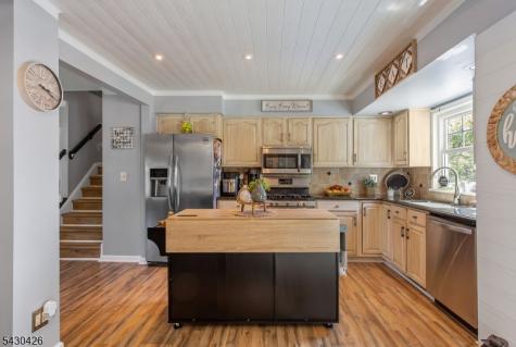 317 Jamestown Road Bridgewater NJ 08807