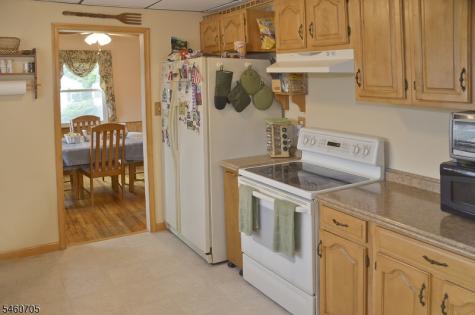 7 Salmon Lane Roxbury NJ 07852