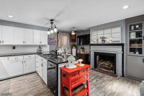 269 Quakertown Road Franklin NJ 08867