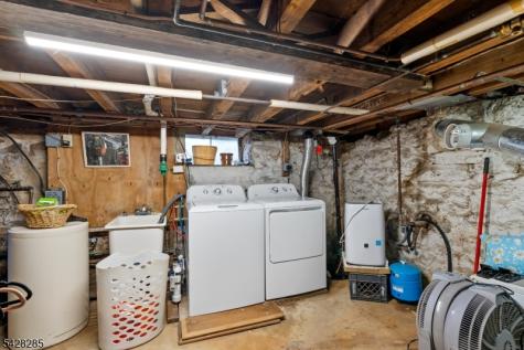 269 Quakertown Road Franklin NJ 08867