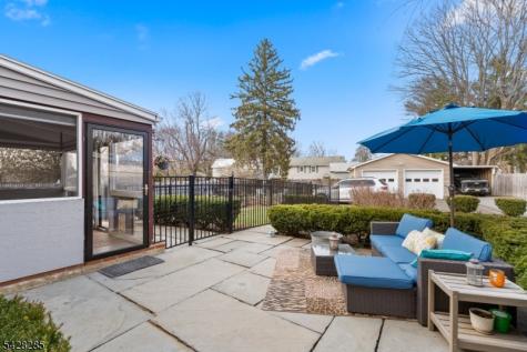 269 Quakertown Road Franklin NJ 08867