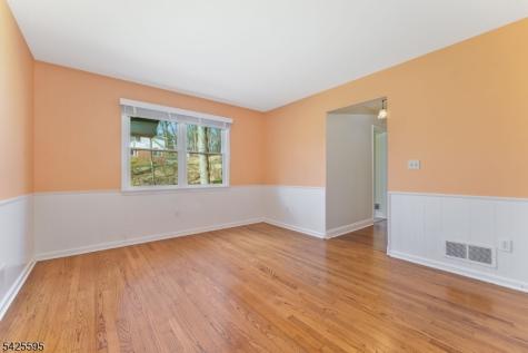 296 Andersen Road Holland NJ 08848
