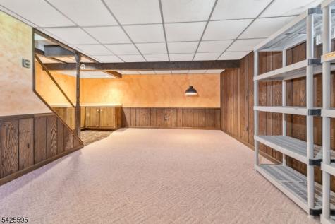 296 Andersen Road Holland NJ 08848