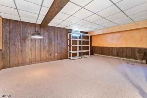 296 Andersen Road Holland NJ 08848