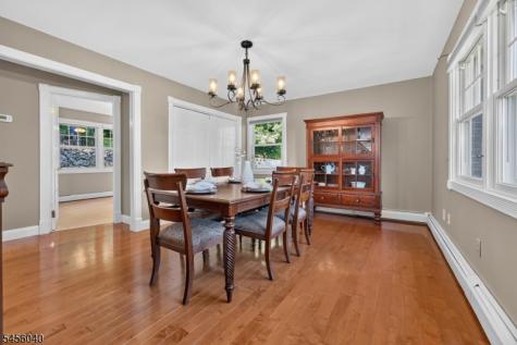 70 Old Mountain Road Clinton NJ 08833
