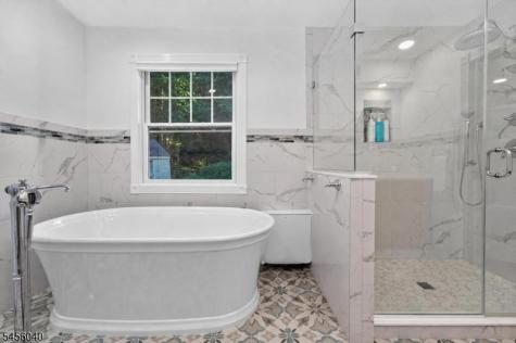 70 Old Mountain Road Clinton NJ 08833