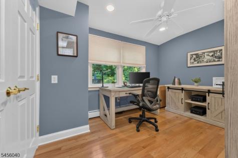 70 Old Mountain Road Clinton NJ 08833
