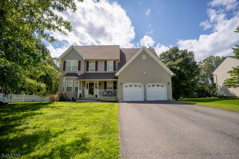 24 Shippen Ridge Oxford NJ 07863