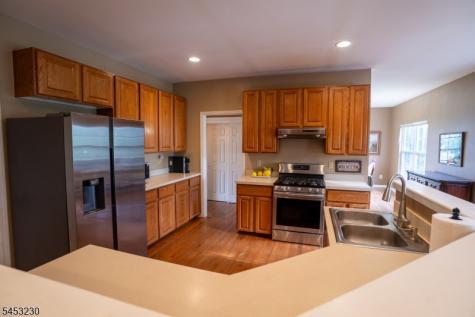 24 Shippen Ridge Oxford NJ 07863