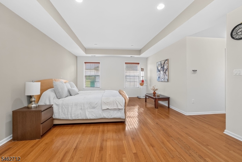 81 Crestview Drive Clinton NJ 08809