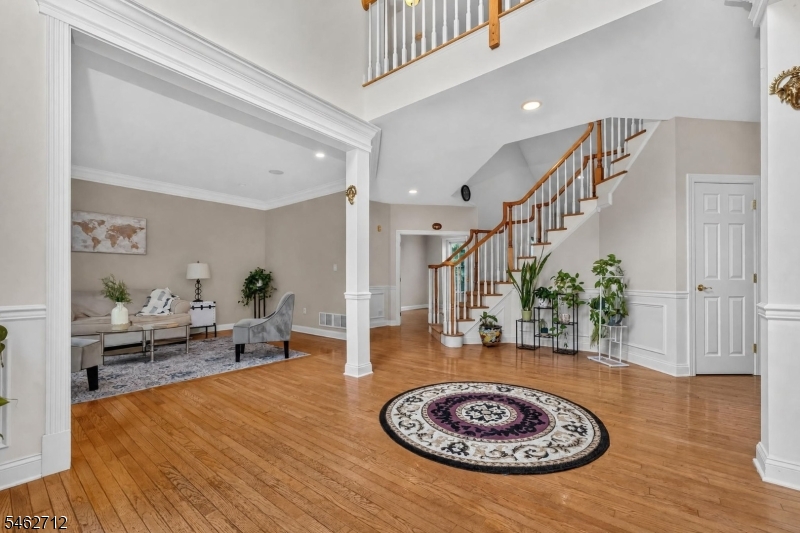 81 Crestview Drive Clinton NJ 08809