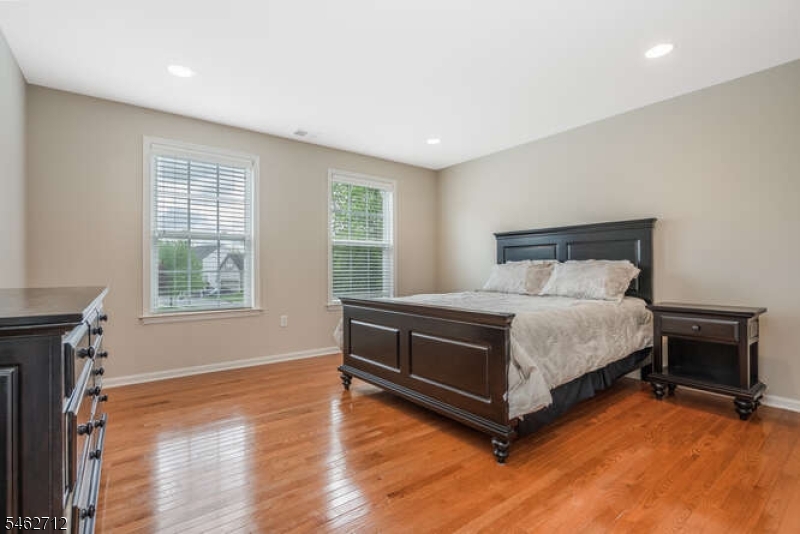 81 Crestview Drive Clinton NJ 08809