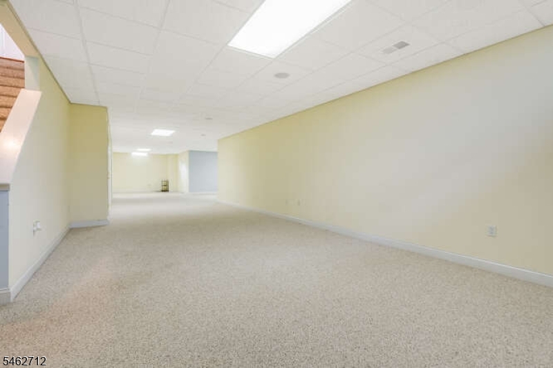 81 Crestview Drive Clinton NJ 08809