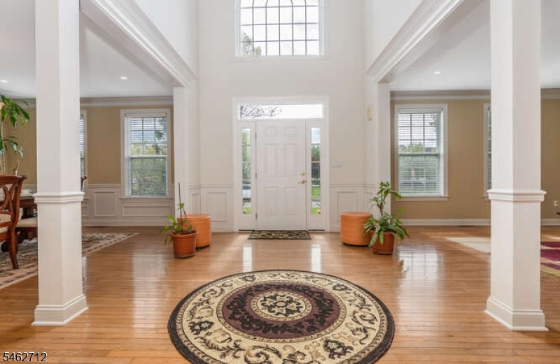 81 Crestview Drive Clinton NJ 08809