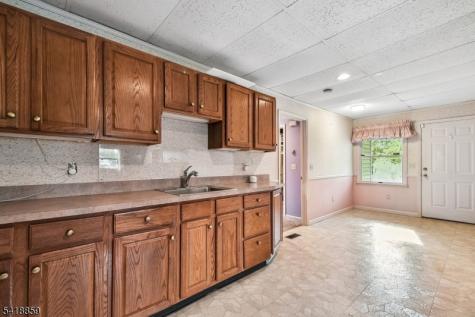 248 Appletree Lane Mountainside NJ 07092
