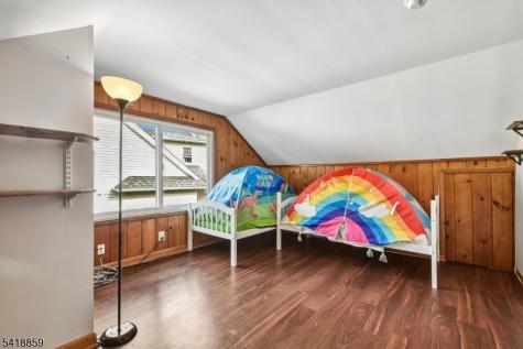 248 Appletree Lane Mountainside NJ 07092