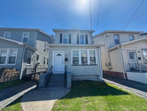 11 Lentz Place Irvington NJ 07111