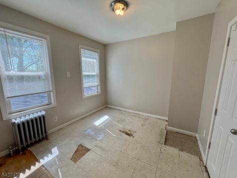 11 Lentz Place Irvington NJ 07111