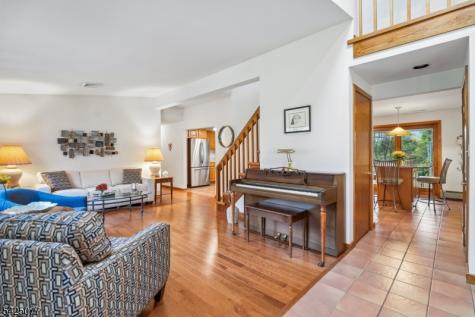 4 Valley Place Chester NJ 07930