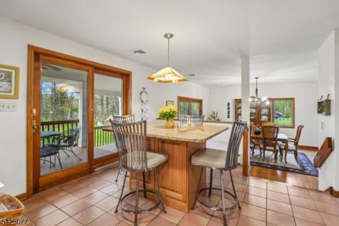 4 Valley Place Chester NJ 07930