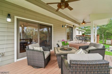 4 Valley Place Chester NJ 07930