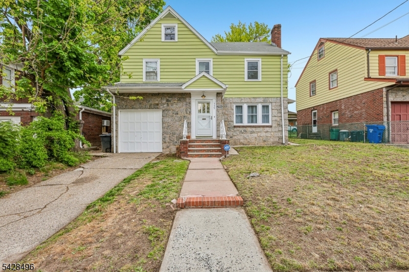 335 19TH Avenue Paterson NJ 07504