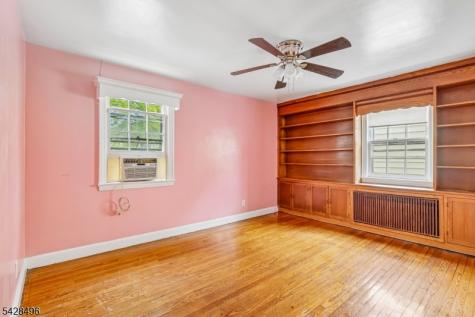 335 19TH Avenue Paterson NJ 07504