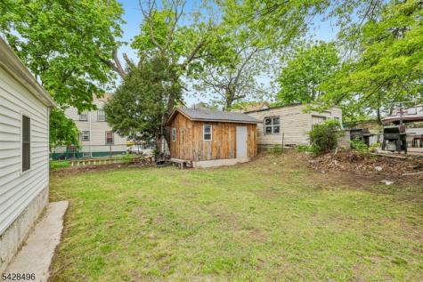 335 19TH Avenue Paterson NJ 07504